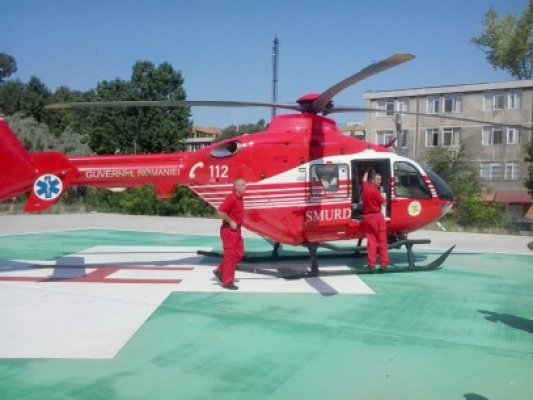 Tânăr din Sulina, preluat cu elicopterul SMURD şi adus la Constanţa